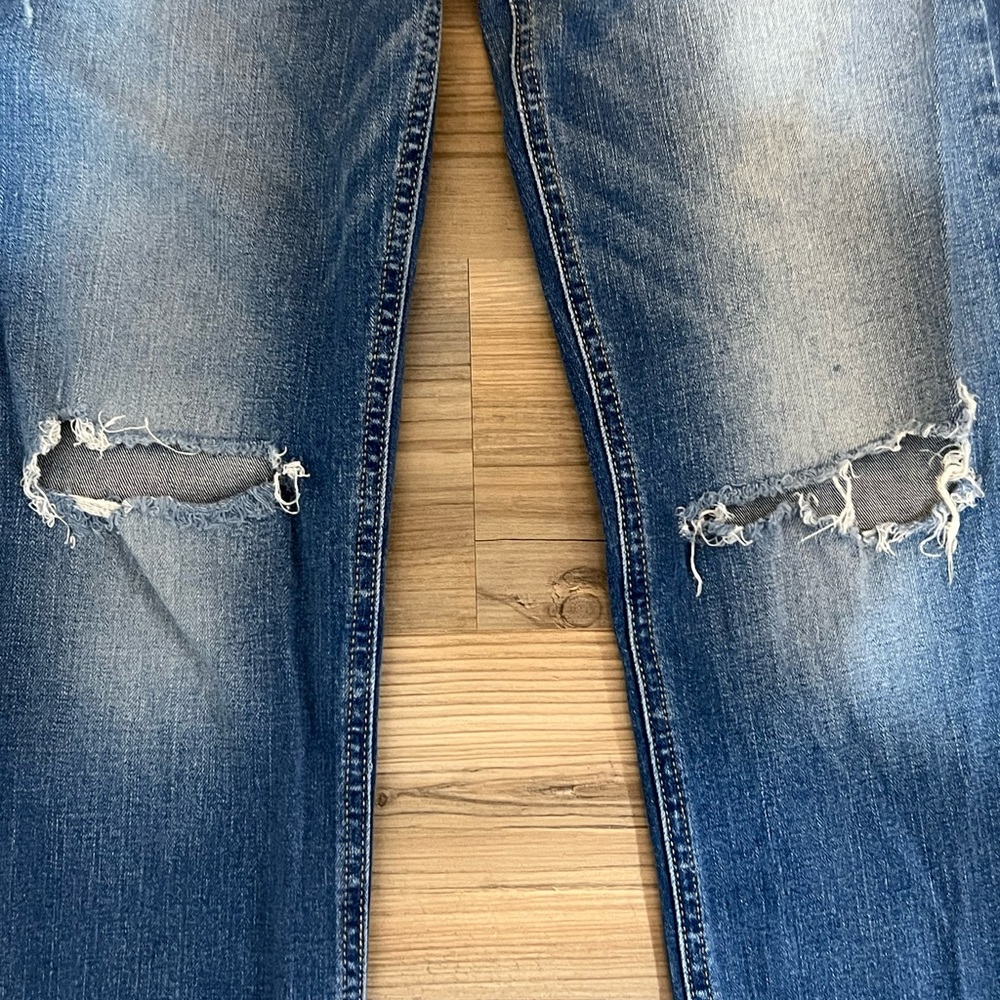 Hollister Distressed Flares - Picture 4 of 10
